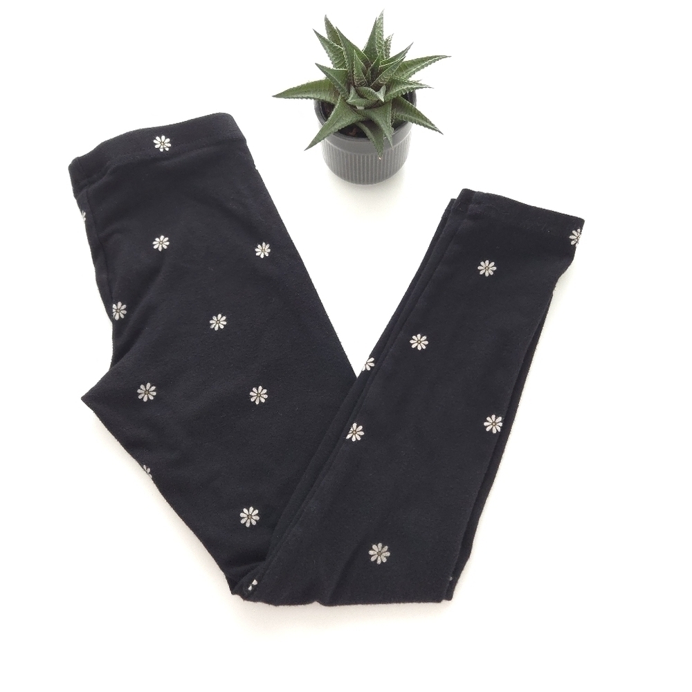 Old Navy Black Daisy Print Leggings size 6-7